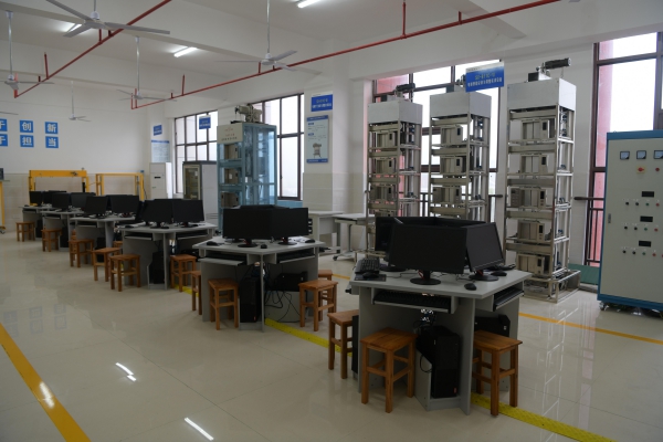 实训室三