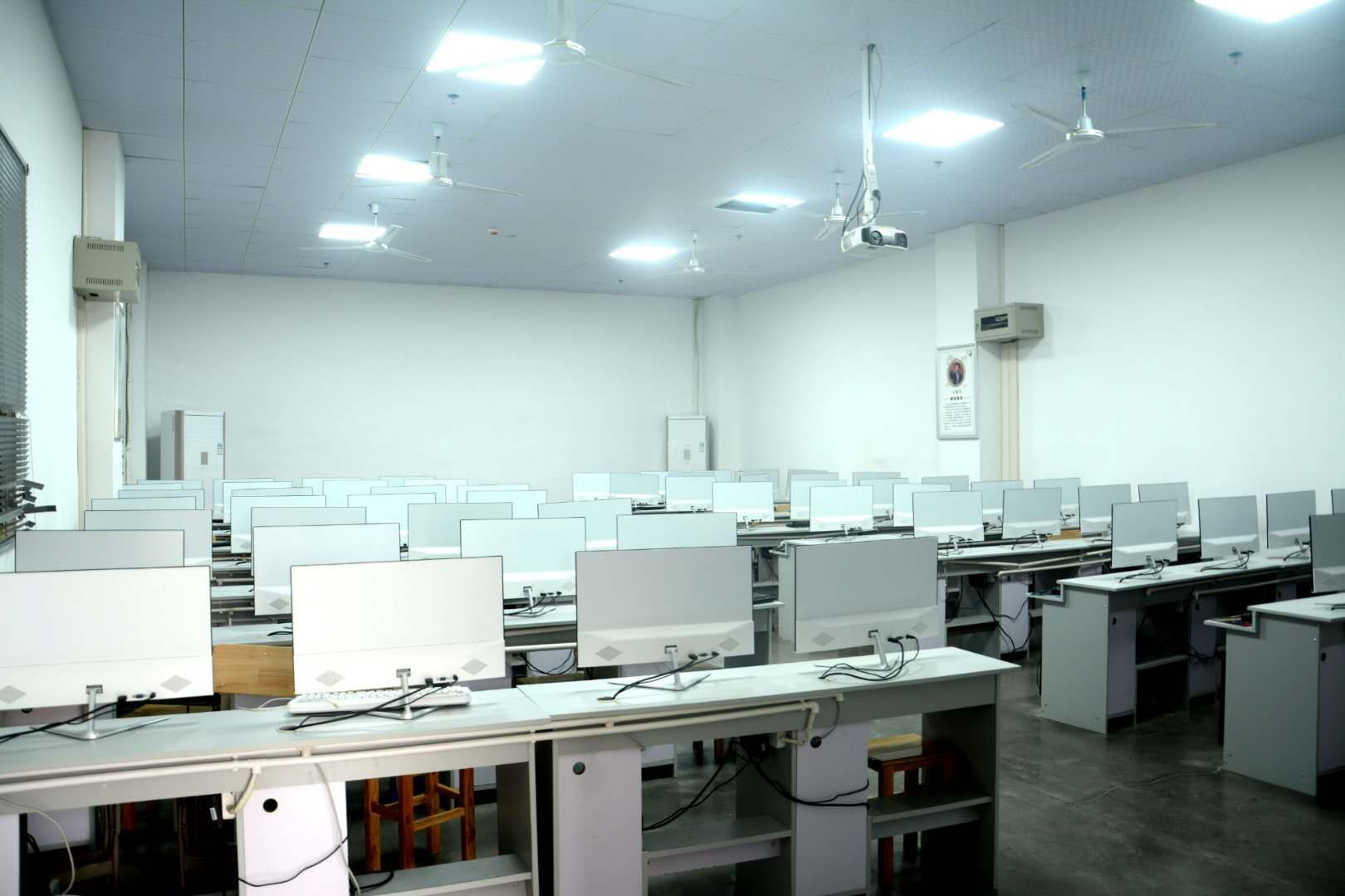 实训室一